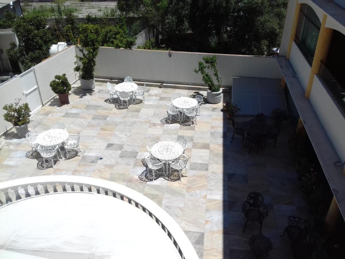 Hotel Real Doxey Tlaxcoapan エクステリア 写真